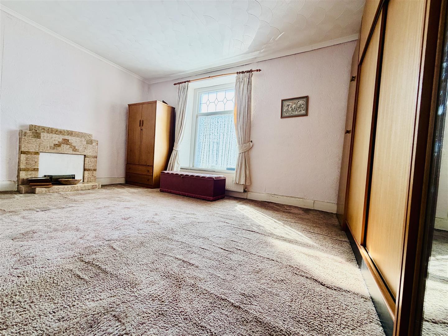 Llewelyn Street, Sketty, Swansea, SA2 9AL